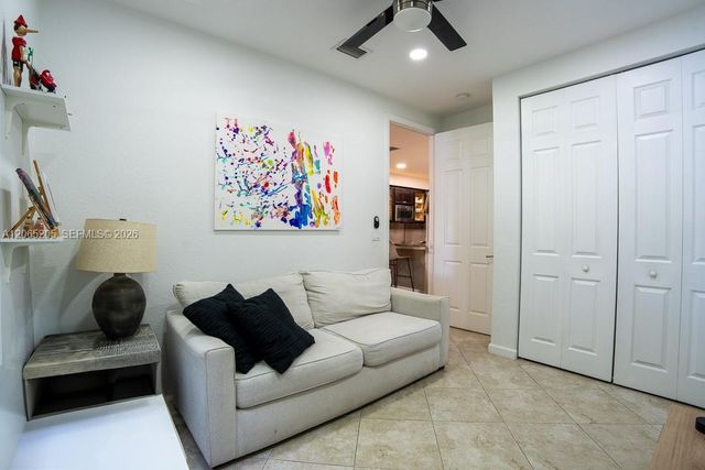 6943 Halton Park Ln, Coconut Creek, FL 33073