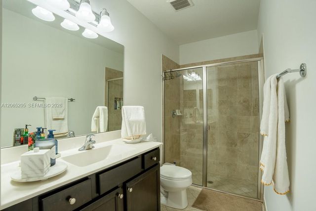 6943 Halton Park Ln, Coconut Creek, FL 33073