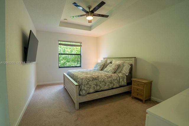 6943 Halton Park Ln, Coconut Creek, FL 33073