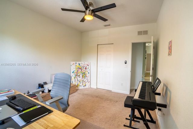 6943 Halton Park Ln, Coconut Creek, FL 33073