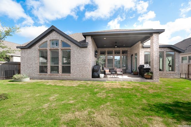 1713 FIELD BRK, Seguin, TX 78155