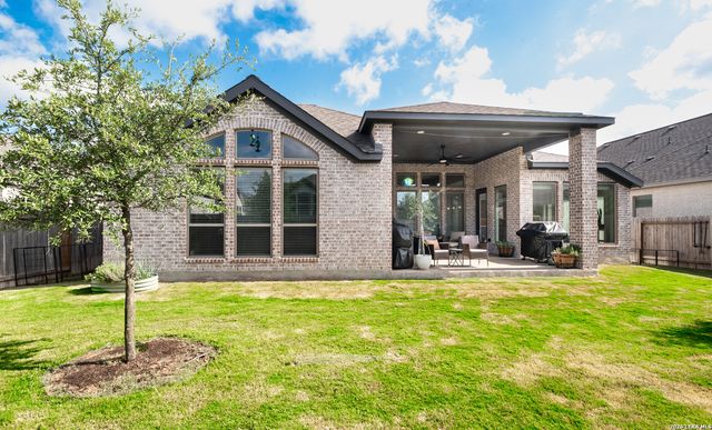 1713 FIELD BRK, Seguin, TX 78155