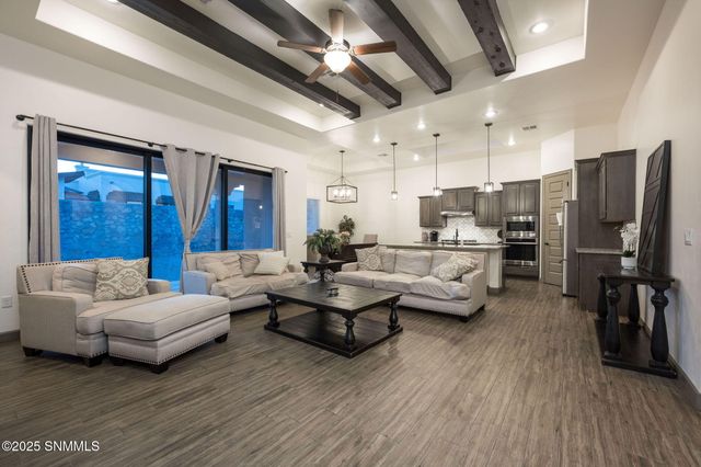 4249 Purple Sage Drive, Las Cruces, NM 88011