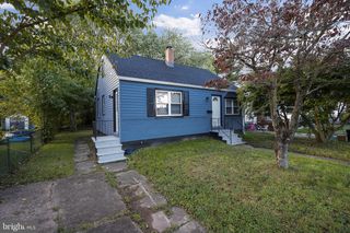 821 S WOODLYNN RD, Baltimore, MD 21221