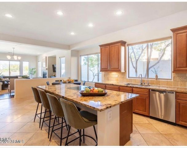 22220 N 36TH Street, Phoenix, AZ 85050