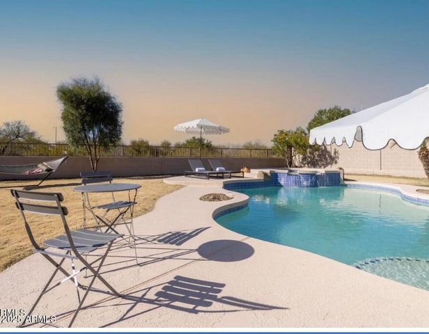 22220 N 36TH Street, Phoenix, AZ 85050