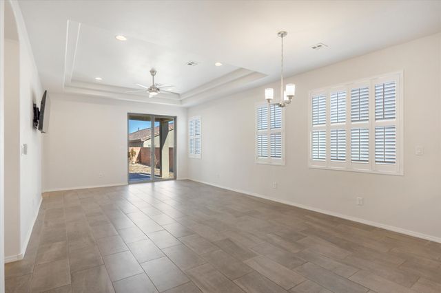 7427 Sandmark Road NW, Albuquerque, NM 87114