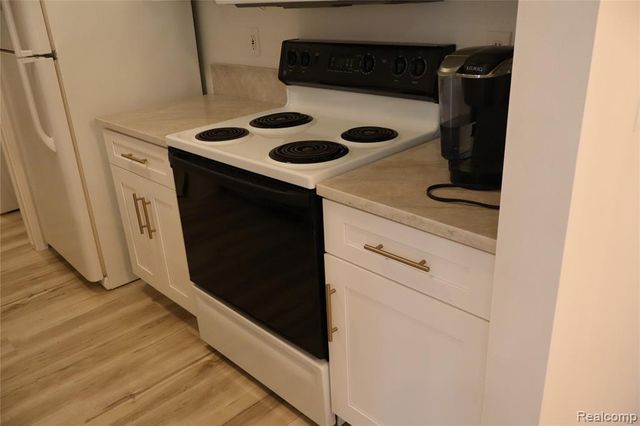 44944 Marigold Drive 334, Sterling Heights, MI 48314