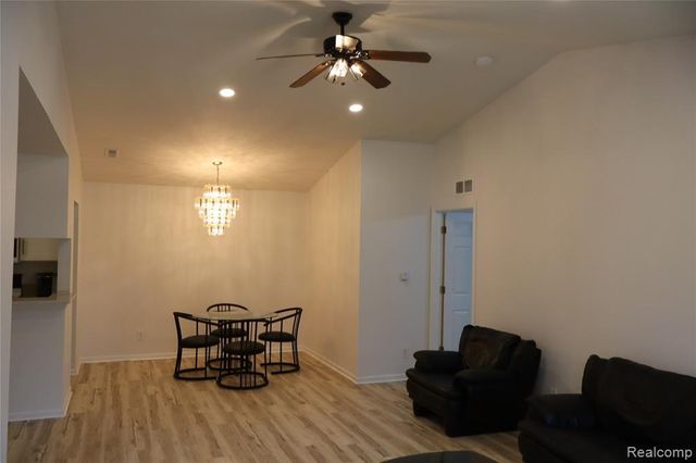 44944 Marigold Drive 334, Sterling Heights, MI 48314
