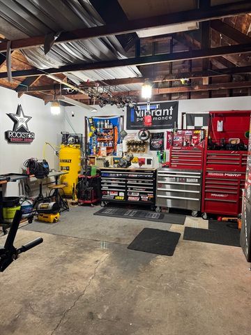 35 Randall Ave, Somerset, MA 02726