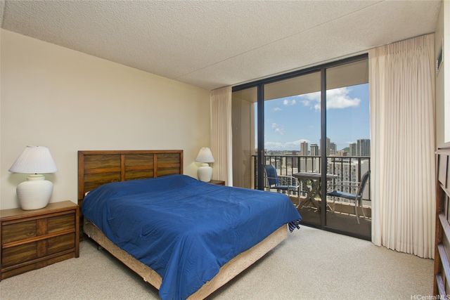 411 Hobron Lane 2905, Honolulu, HI 96815