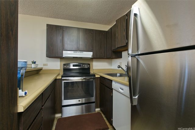 411 Hobron Lane 2905, Honolulu, HI 96815