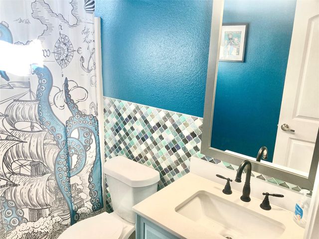 1830 Croaker, Crystal Beach, TX 77650