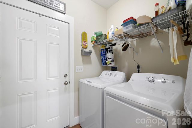 143 Beechnut Drive, Hendersonville, NC 28739