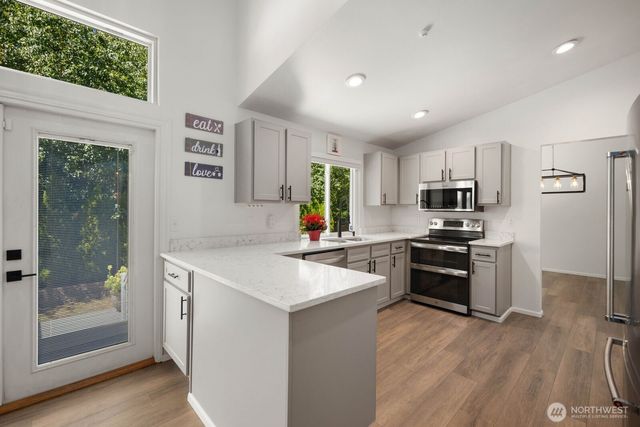 4209 Arbor Court SE, Lacey, WA 98503