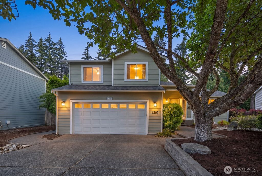 4209 Arbor Court SE, Lacey, WA 98503