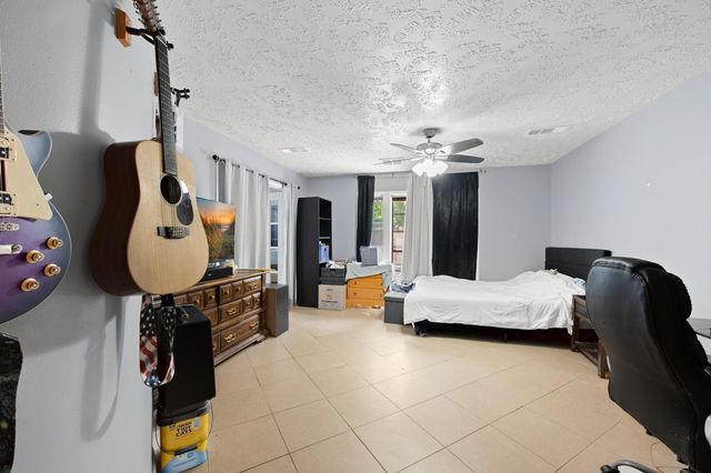 11763 Cliveden Drive, Houston, TX 77066