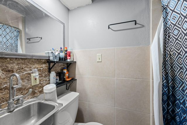 11763 Cliveden Drive, Houston, TX 77066