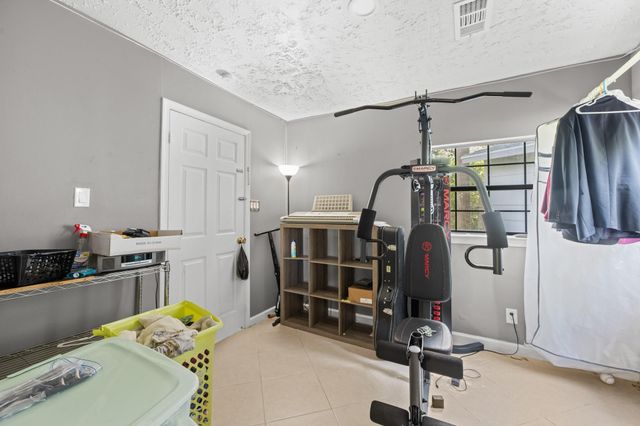 11763 Cliveden Drive, Houston, TX 77066