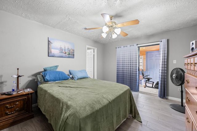 11763 Cliveden Drive, Houston, TX 77066