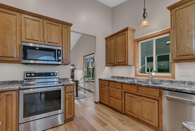 5424 Tee To Green Street, Saint Cloud, MN 56304