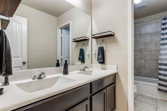 11513 Parade Drive, Frisco, TX 75036