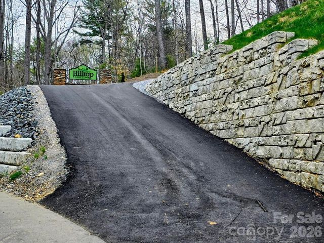 24 Salt Box Haven, Burnsville, NC 28714