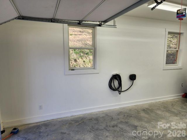 24 Salt Box Haven, Burnsville, NC 28714