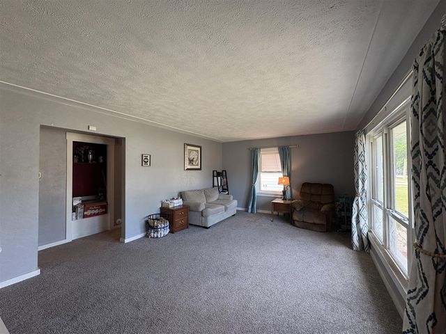 3062 Eastland Road, Muskegon, MI 49441