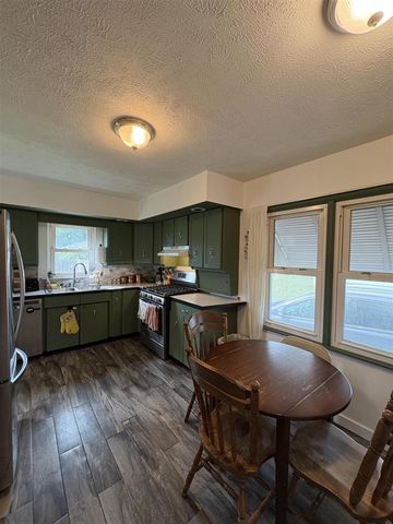 3062 Eastland Road, Muskegon, MI 49441