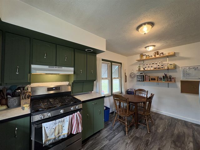 3062 Eastland Road, Muskegon, MI 49441