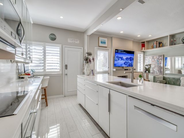 10764 Villager Road C, Dallas, TX 75230