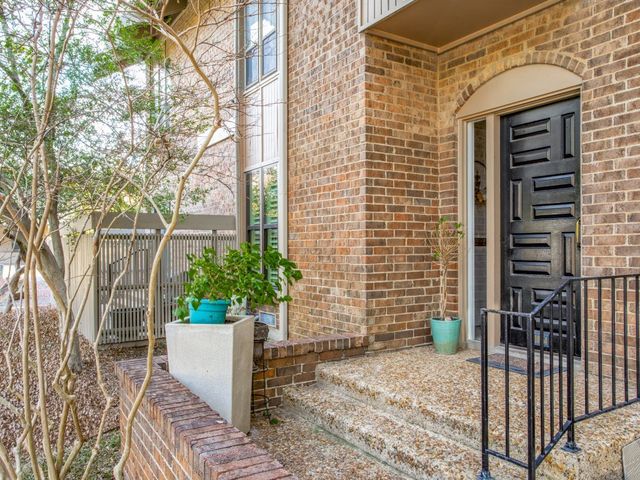 10764 Villager Road C, Dallas, TX 75230