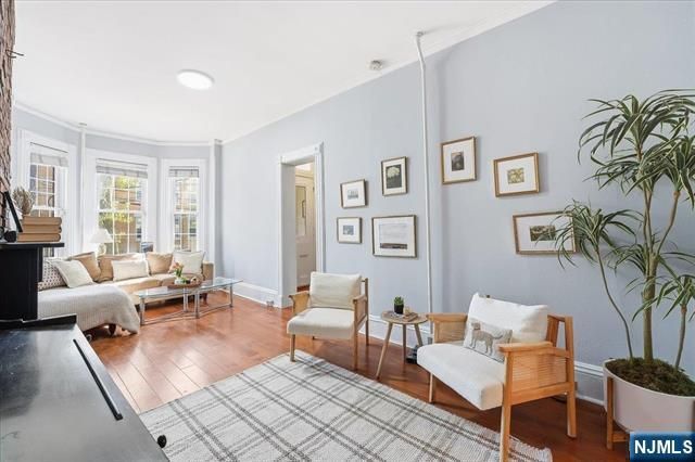 20 Fleet Street, Jersey City, NJ 07306