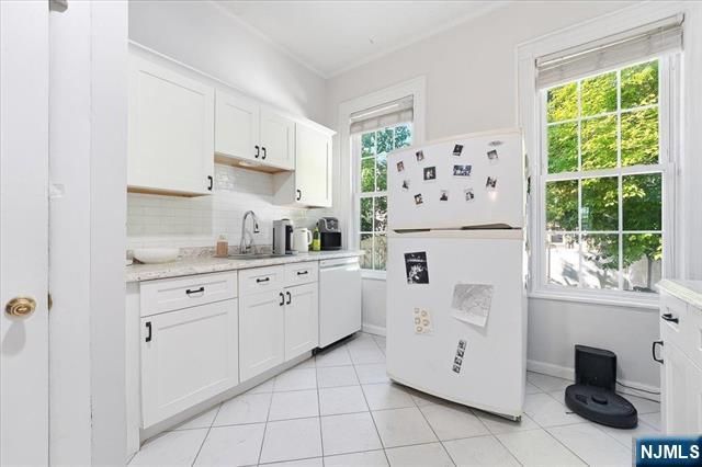 20 Fleet Street, Jersey City, NJ 07306