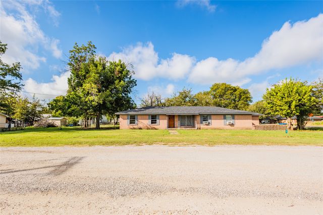 307 W Mesquite, Malone, TX 76660