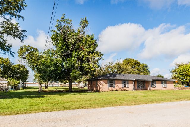 307 W Mesquite, Malone, TX 76660