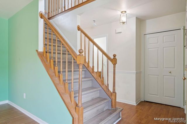 3097 Turnberry Lane, Ann Arbor, MI 48108