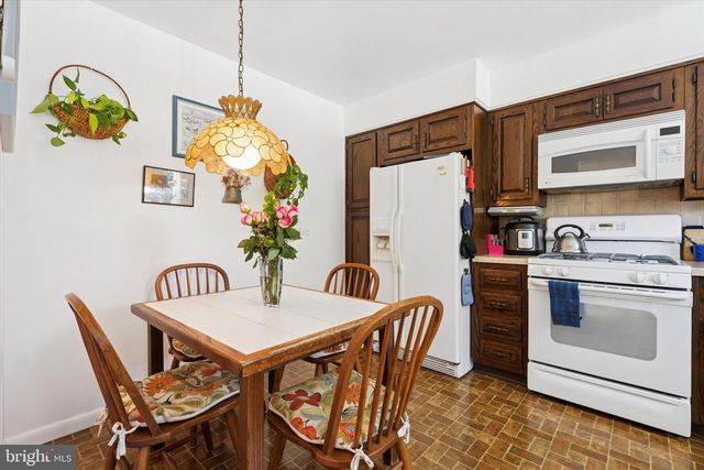 9204 BURBANK RD, Philadelphia, PA 19115