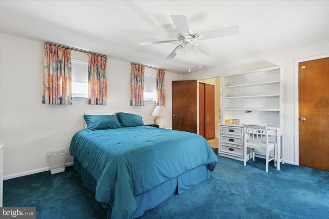 9204 BURBANK RD, Philadelphia, PA 19115