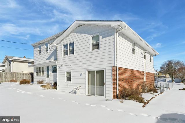 9204 BURBANK RD, Philadelphia, PA 19115