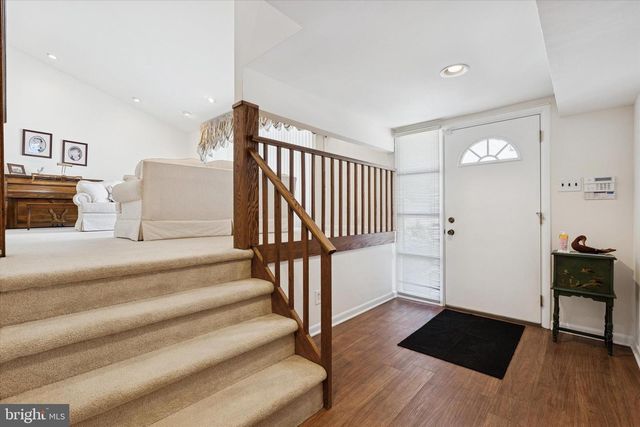 9204 BURBANK RD, Philadelphia, PA 19115