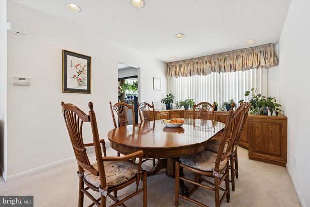 9204 BURBANK RD, Philadelphia, PA 19115