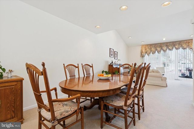 9204 BURBANK RD, Philadelphia, PA 19115