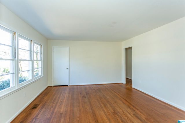 333 JOAN AVENUE, Birmingham, AL 35215