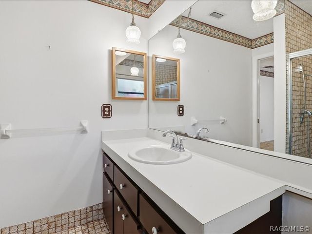 240 N Indianapolis Avenue, Hernando, FL 34442