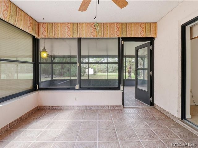 240 N Indianapolis Avenue, Hernando, FL 34442