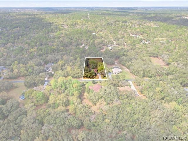 240 N Indianapolis Avenue, Hernando, FL 34442