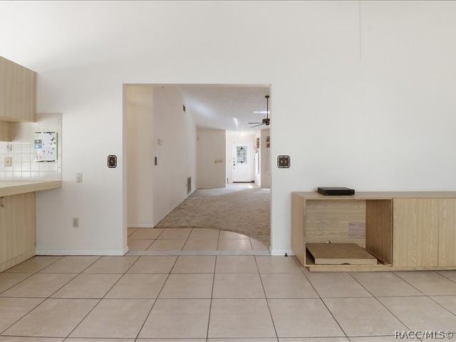 240 N Indianapolis Avenue, Hernando, FL 34442