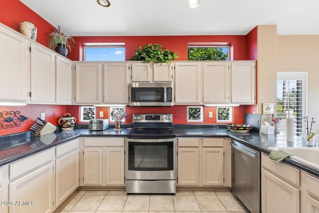 13747 W VIA MONTOYA Drive, Sun City West, AZ 85375
